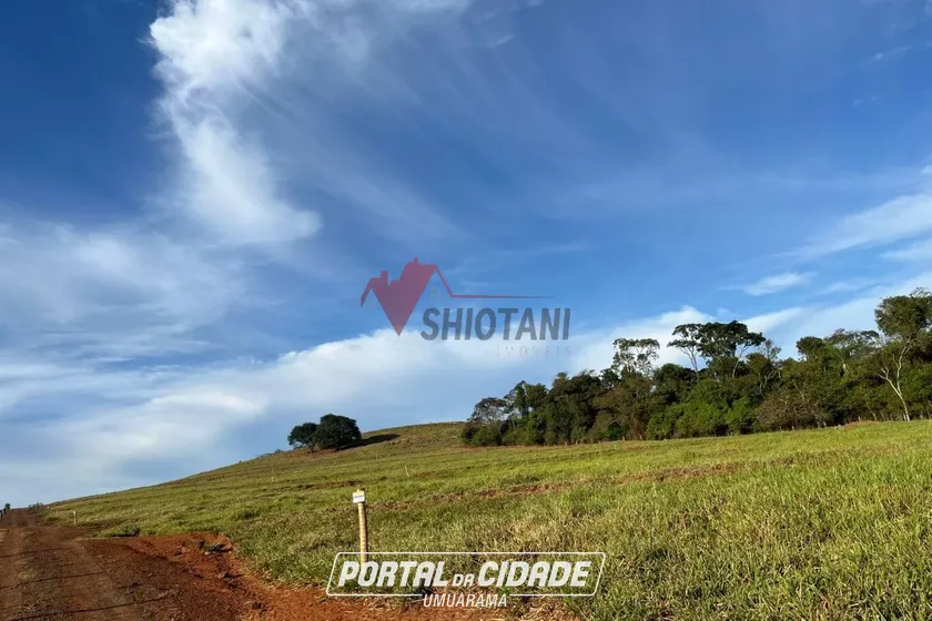 Ch&aacute;cara &agrave; venda - &Aacute;rea Rural de Umuarama