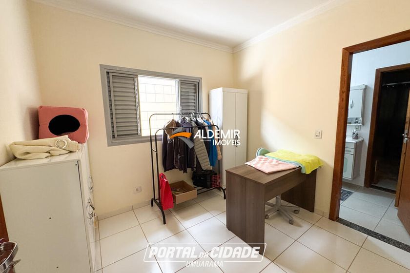 Casa &agrave; venda - 130m&sup2; - Jardim Villa Romana