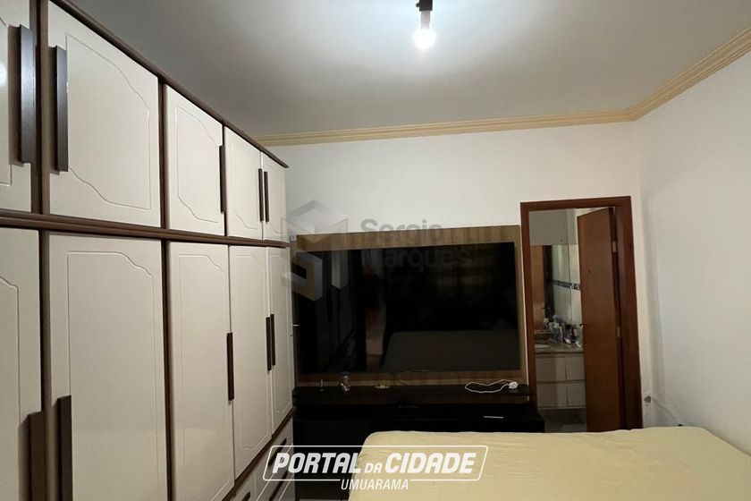 Sobrado &agrave; venda - 184m&sup2; - Zona 1-A
