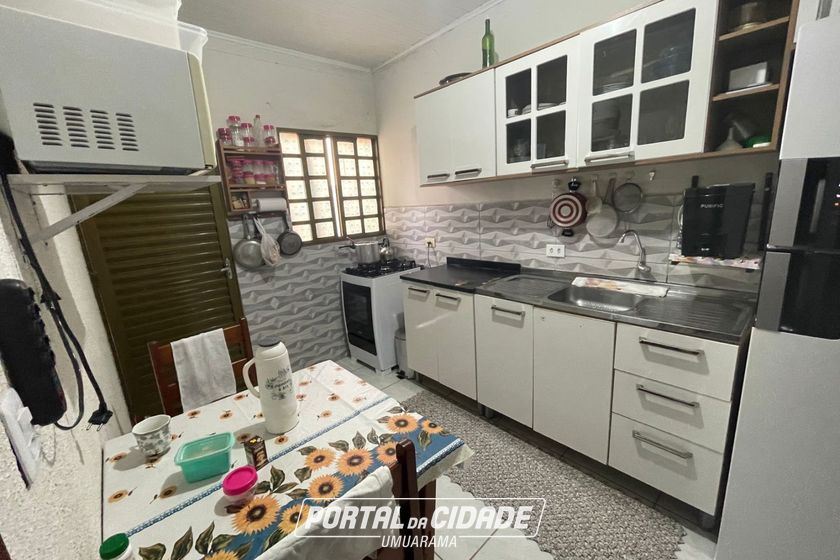 Casa &agrave; venda - 177m&sup2; - JARDIM PETROPOLIS