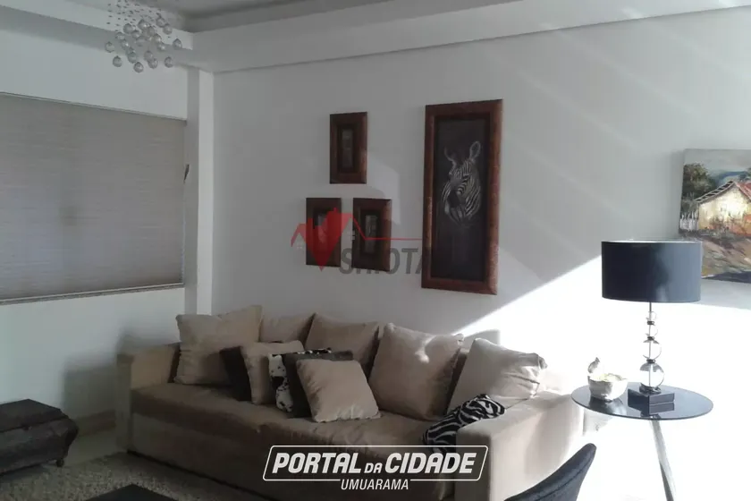 Casa &agrave; venda - Zona 1-A