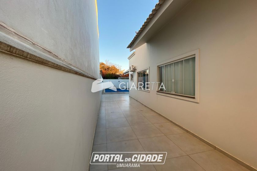 Casa &agrave; venda - 196m&sup2; - JARDIM GISELA