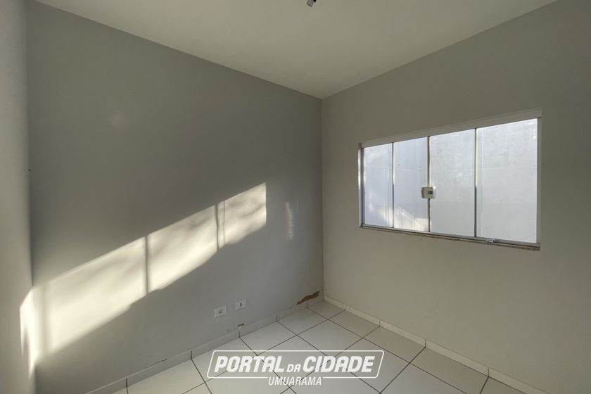 Casa para alugar - JARDIM IPE
