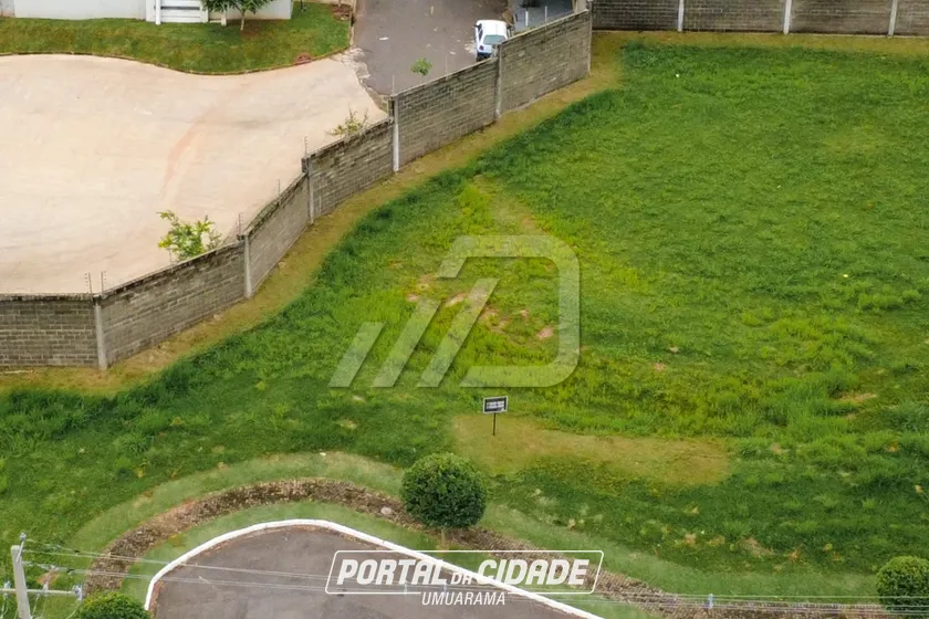 Terreno &agrave; venda - 315m&sup2; - Parque Residencial Interlagos
