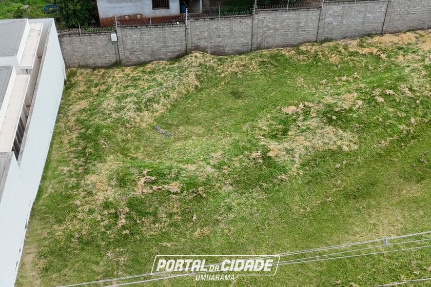 Terreno &agrave; venda - 324m&sup2; - Jardim Belvedere