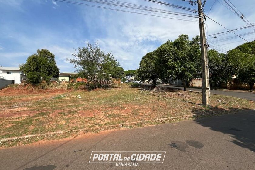 Terreno &agrave; venda - 432m&sup2; - -