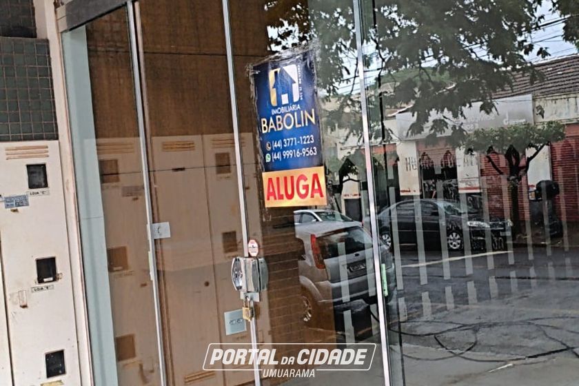 Sal&atilde;o Comercial para alugar - 50m&sup2; - ZONA II
