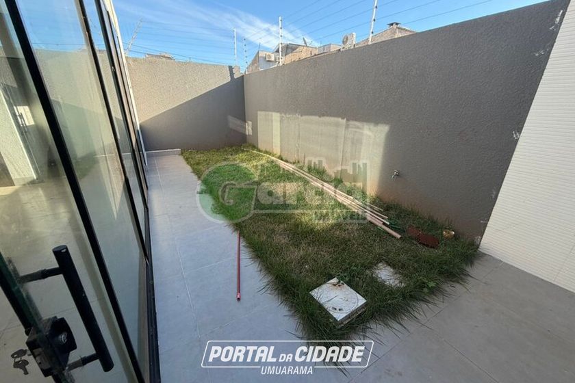Casa &agrave; venda - 118m&sup2; - JARDIM ARAX&Aacute;