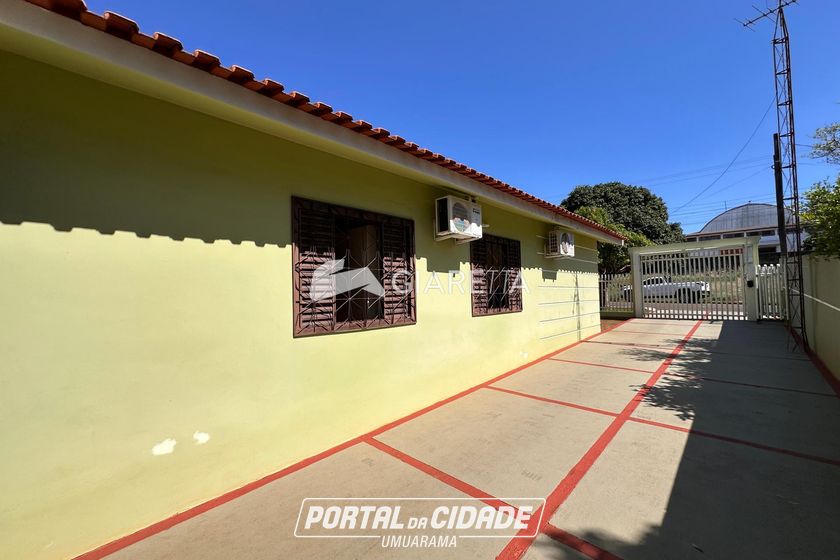 Casa &agrave; venda - 167m&sup2; - CENTRO