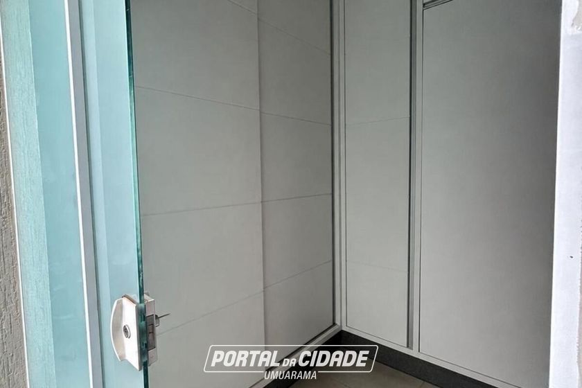 Casa &agrave; venda - 200m&sup2; - Lago Aratimbo