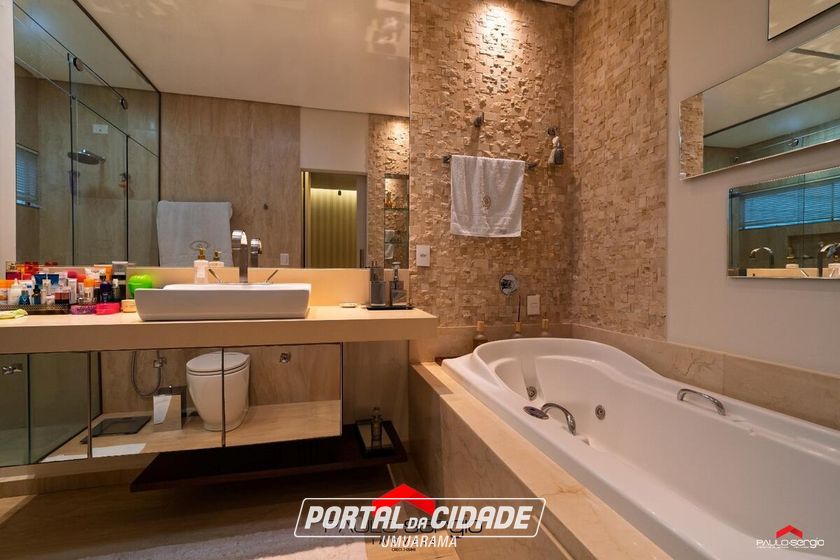 Casa &agrave; venda - 441m&sup2; - Condom&iacute;nio Soleil Residence