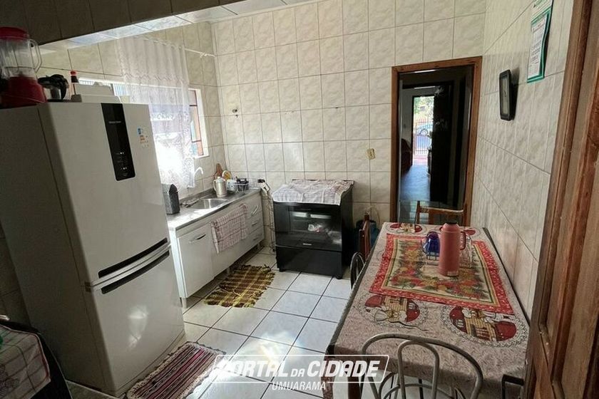 Terreno &agrave; venda - 114m&sup2; - ZONA I