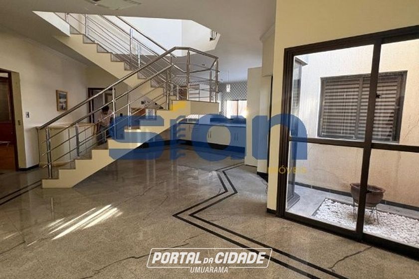 Casa para alugar - 350m&sup2; - Zona III