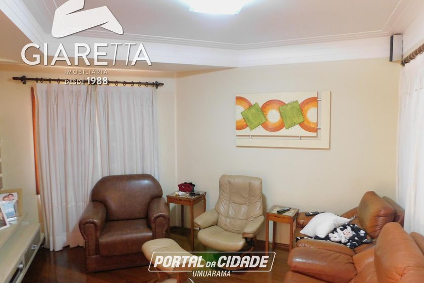 Casa &agrave; venda - 238m&sup2; - JARDIM LA SALLE