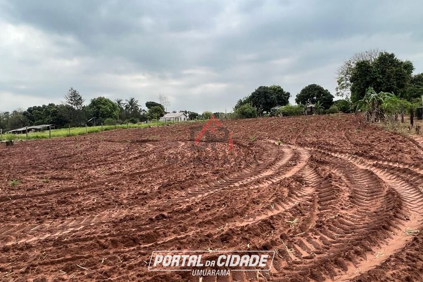 Ch&aacute;cara &agrave; venda - 5054m&sup2; - VILA RURAL