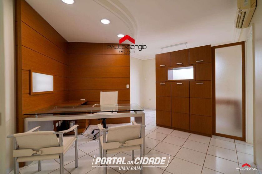 Sala Comercial &agrave; venda - 525m&sup2; - Zona I