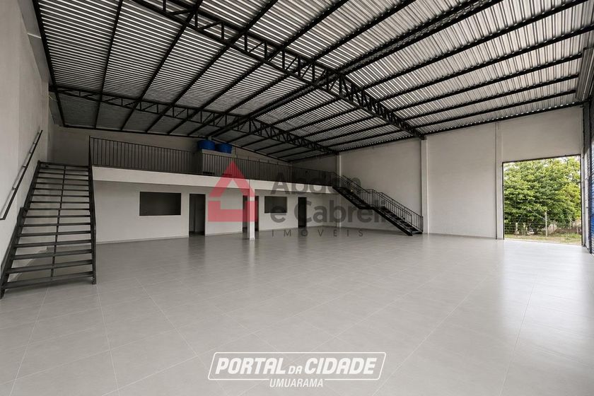 Sal&atilde;o Comercial para alugar - 570m&sup2; - Zona I