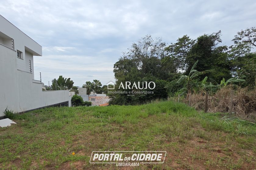 Terreno &agrave; venda - 332m&sup2; - Jardim Am&eacute;rica