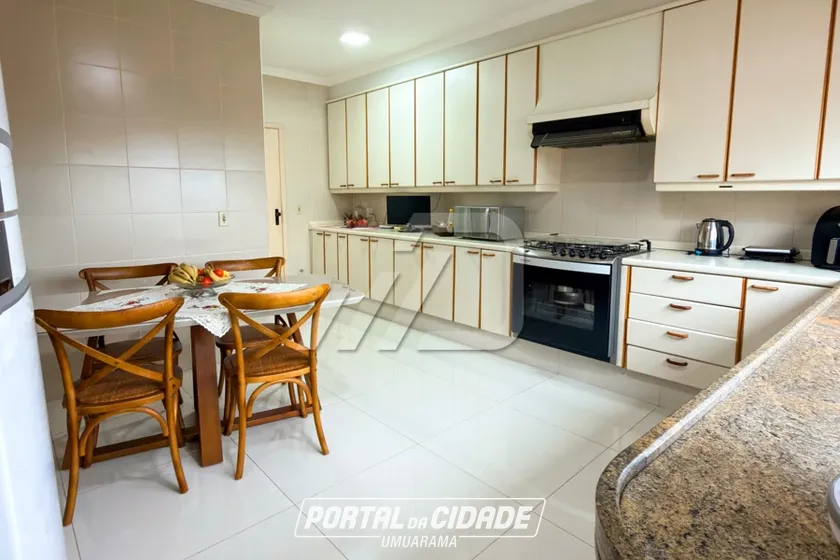 Sobrado &agrave; venda - 312m&sup2; - Jardim europa
