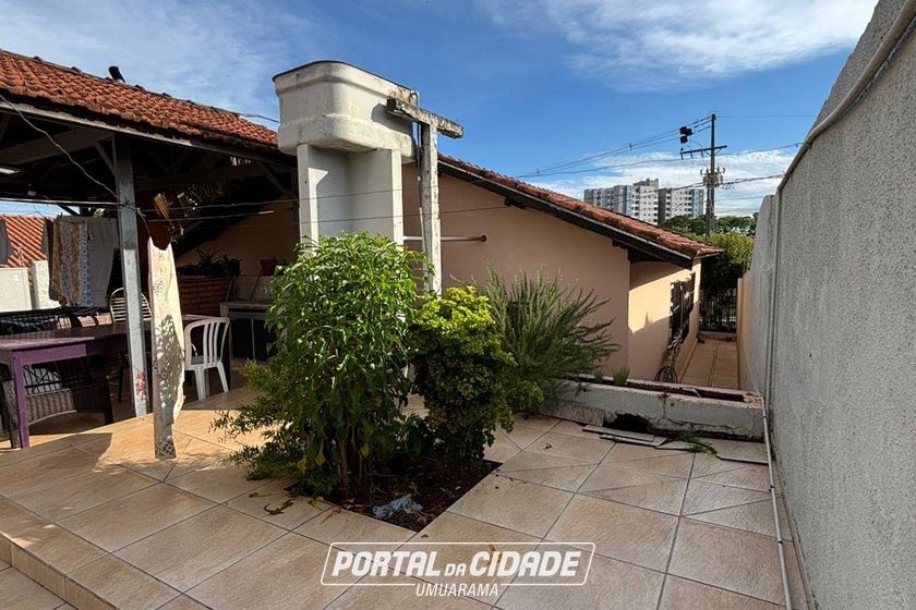 Casa &agrave; venda - 140m&sup2; - Zona VII