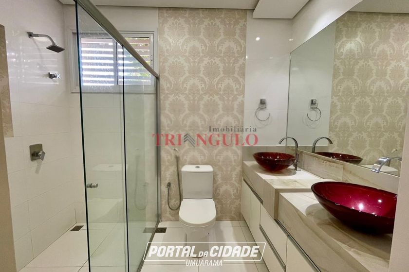 Casa &agrave; venda - 180m&sup2; - JARDIM ALPHAVILE