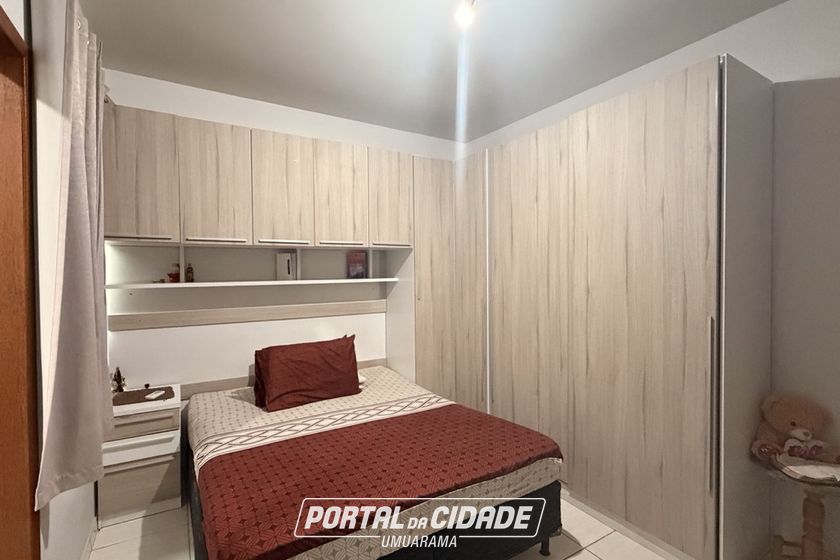 Casa &agrave; venda - 102m&sup2; - Parque Residencial Interlagos
