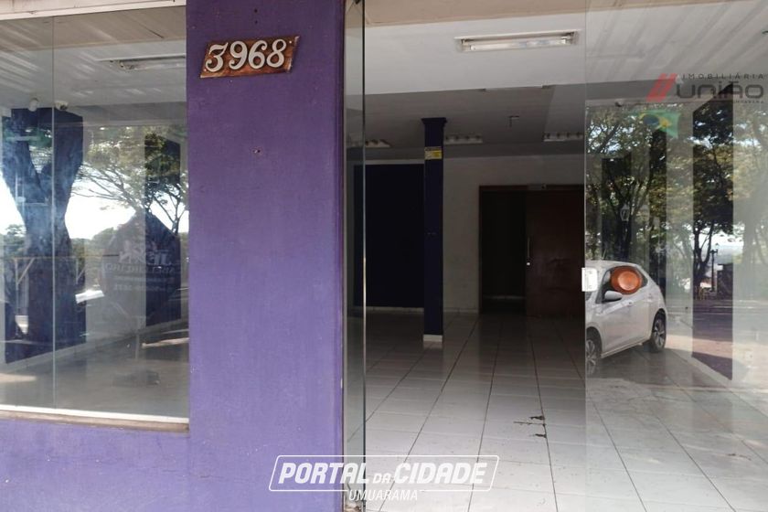 Sal&atilde;o Comercial para alugar - 180m&sup2; - Zona VI