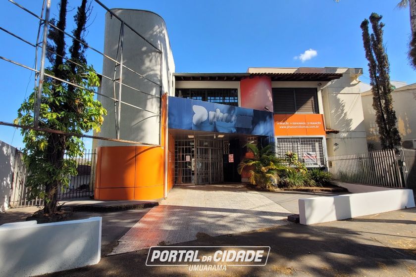 Sala Comercial &agrave; venda - 903m&sup2; - Zona II