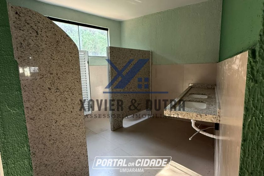 Sal&atilde;o Comercial para alugar - 640m&sup2; - Zona Armaz&eacute;m