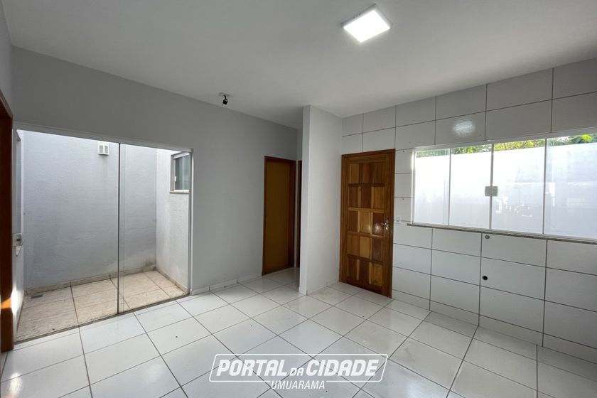 Casa para alugar - JARDIM IPE