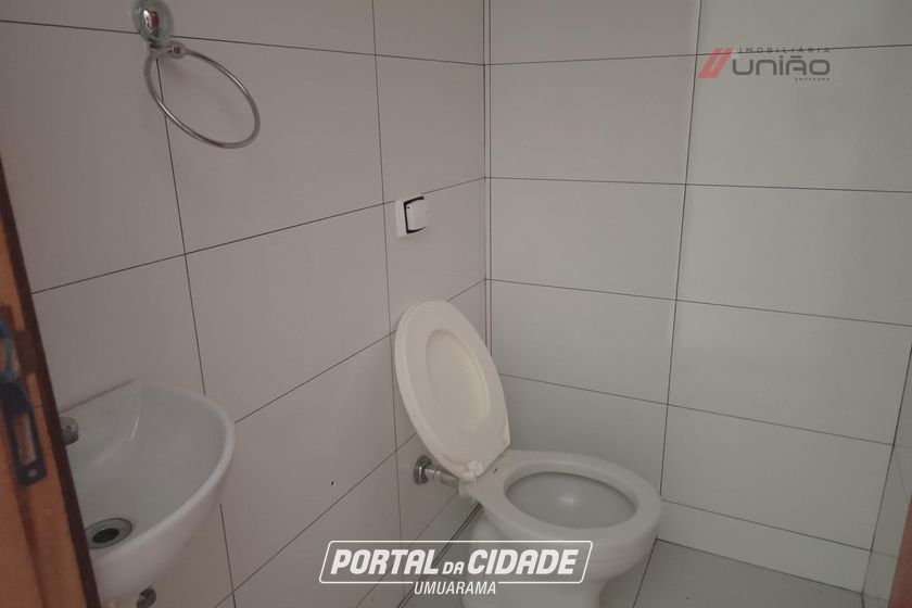 Sal&atilde;o Comercial para alugar - 200m&sup2; - Zona III