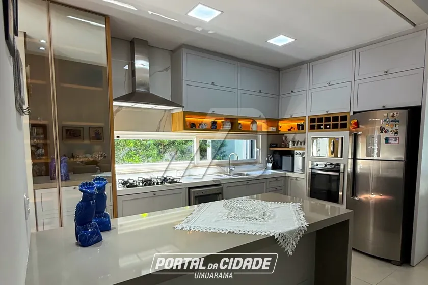 Casa &agrave; venda - 256m&sup2; - Mont Blanc Residence