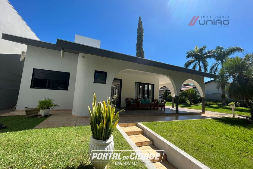 Casa &agrave; venda - 307m&sup2; - Zona I-a