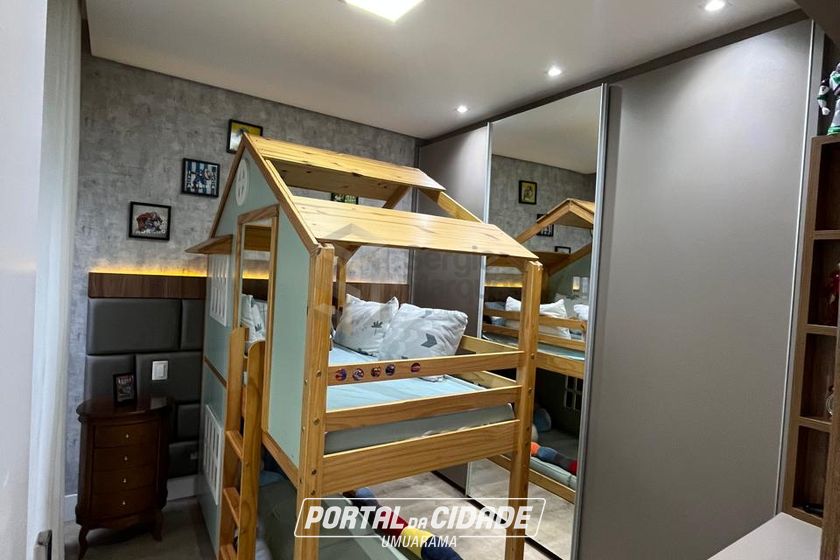 Casa &agrave; venda - 275m&sup2; - Condom&iacute;nio Royal Garden