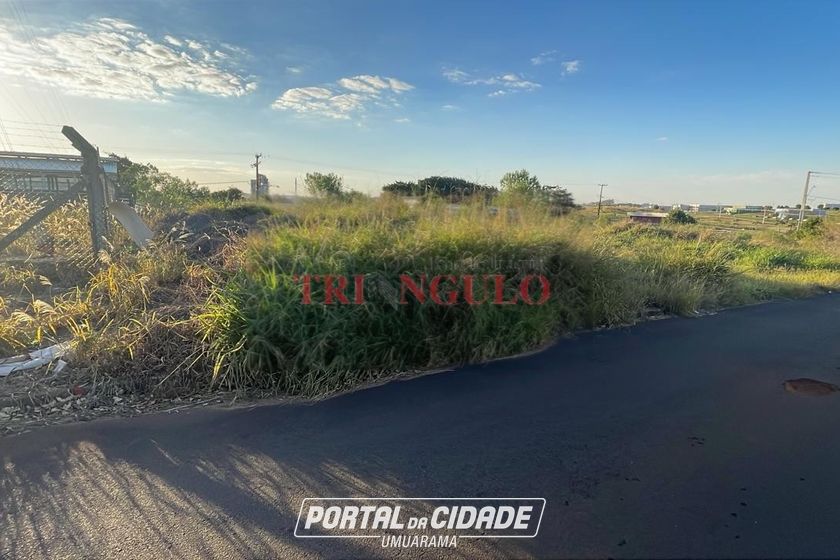 Terreno &agrave; venda - 360m&sup2; - PARQUE FIRENZE