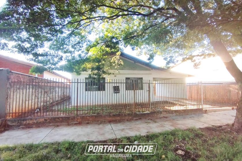 Casa para alugar - 85m&sup2; - ZONA V