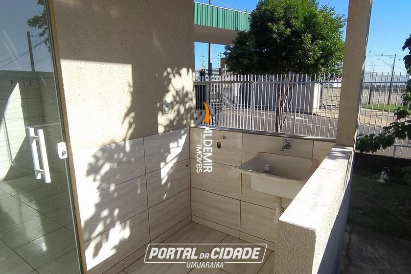 Casa para alugar - 70m&sup2; - Zona 06