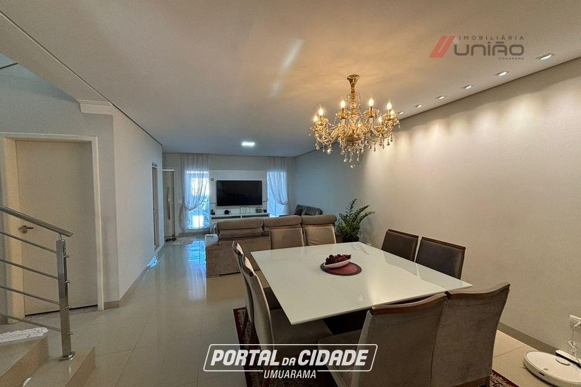Casa &agrave; venda - 216m&sup2; - Jardim Vit&oacute;ria R&eacute;gia