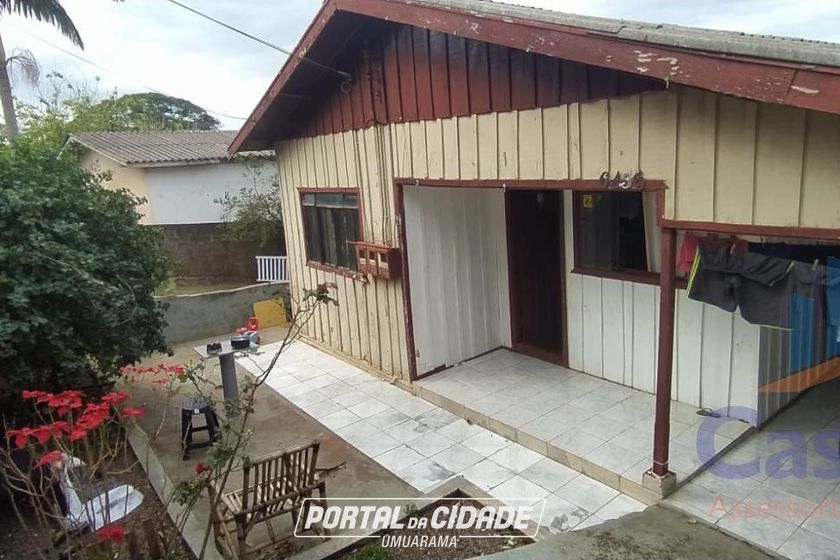 Casa &agrave; venda - 598m&sup2; - Zona IV