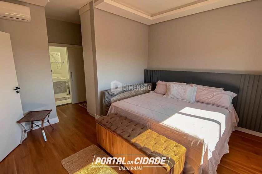 Sala Comercial &agrave; venda - 342m&sup2; - Centro