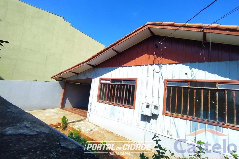 Casa &agrave; venda - 360m&sup2; - Parque Tarum&atilde;