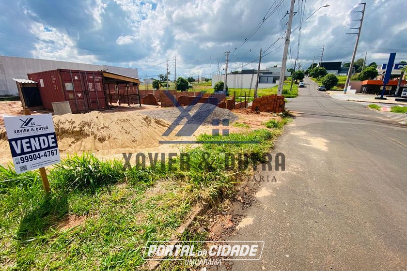 Terreno &agrave; venda - 210m&sup2; - Parque Melhoramentos - Dois Terrenos 160.000,00 (cada)