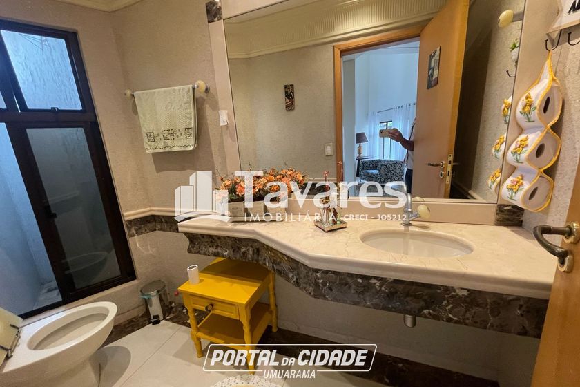 Sobrado &agrave; venda - 484m&sup2; - Zona II