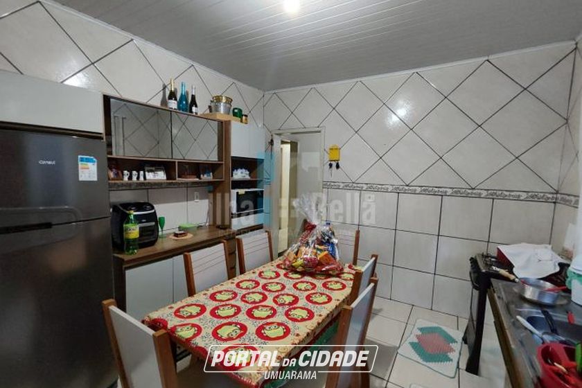 Casa &agrave; venda - Zona IV