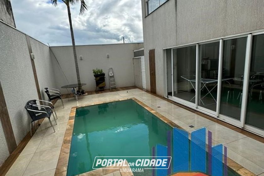 Casa &agrave; venda - 267m&sup2; - Ecoville Residence