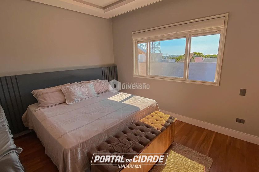 Sala Comercial &agrave; venda - 342m&sup2; - Centro