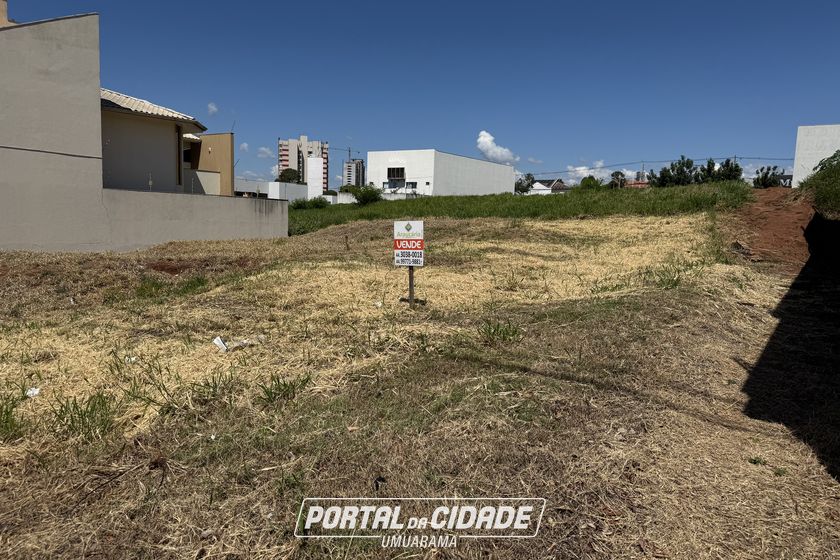 Terreno &agrave; venda - 187m&sup2; - Zona III