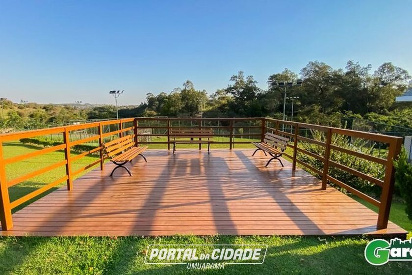 Terreno &agrave; venda - 243m&sup2; - Paysage Essenza Condom&iacute;nio