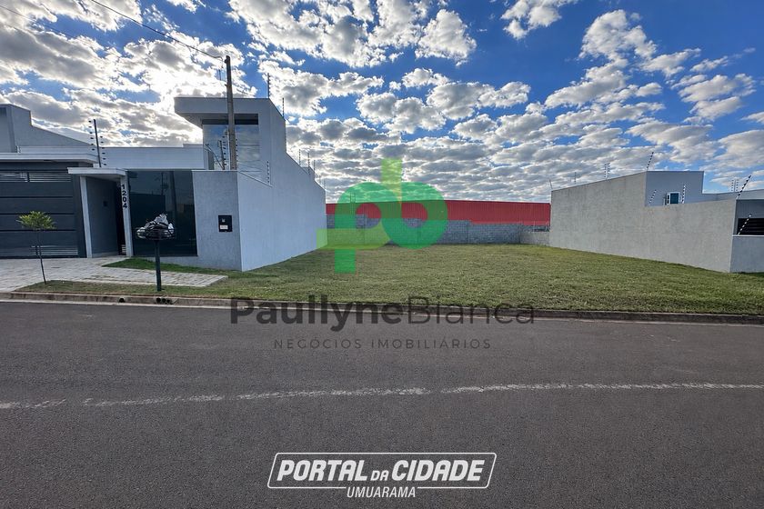 Terreno &agrave; venda - 182m&sup2; - Portugu&ecirc;s