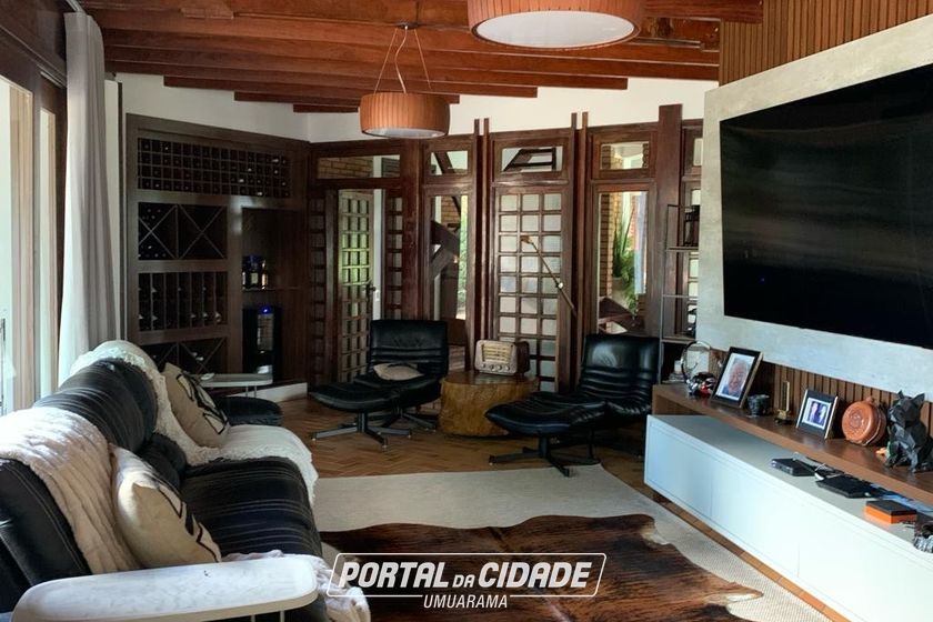 Ch&aacute;cara &agrave; venda - 7260m&sup2; - Zona I